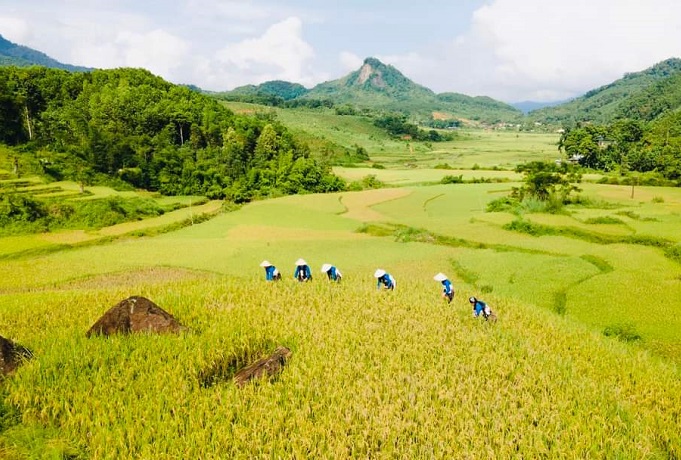 Bản Ngàm Pốc (xã Yên Thắng, huyện Lang Chánh, Thanh Hóa) là một trong những địa điểm du lịch cộng đồng được nhiều du khách yêu thích, lựa chọn khi du lịch tại Thanh Hóa