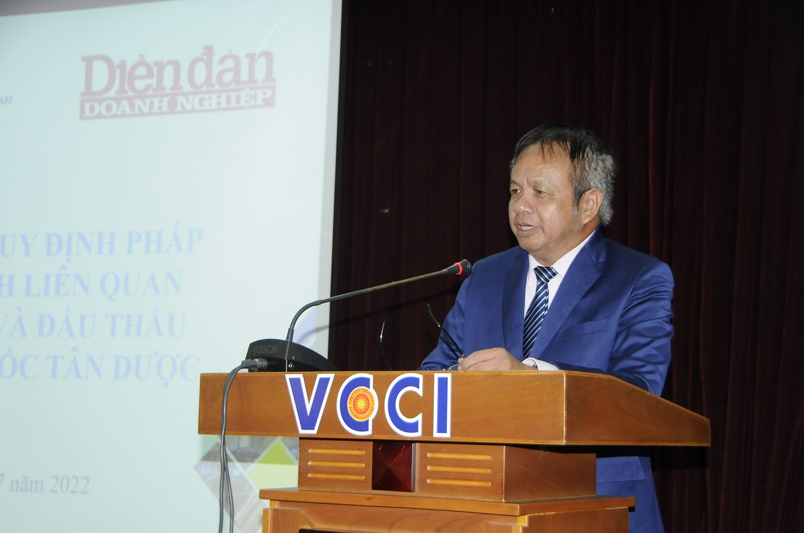 Ông Hứa Phú Doãn, Phó Chủ tịch Hội Thiết bị Y tế TP. HCM phát biểu tại tọa đàm