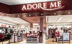Victoria’s Secret mua lại AdoreMe: Sức mạnh của dịch vụ thuê bao