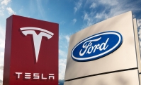 Ford và Tesla vào “chung kết” cuộc chiến giá xe điện