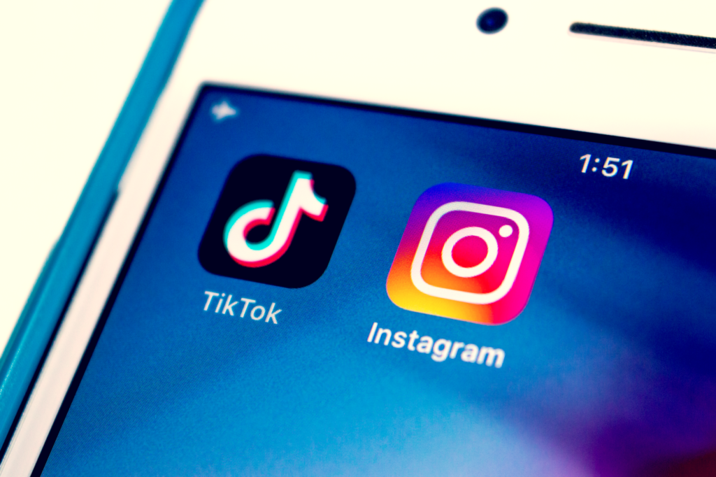 Lượt tải Instagram đã vượt TikTok