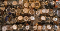 “Bát nháo” thị trường đồng hồ (Bài 2): Tuyệt chiêu phù phép biến 