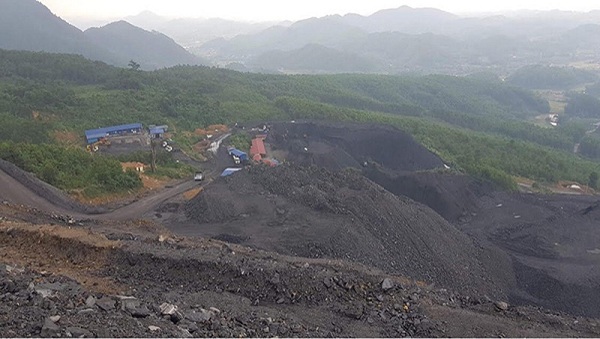 Mỏ than Minh Tiến của Công ty cổ phần Yên Phước thuộc địa phận xã Na Mao (Đại Từ).