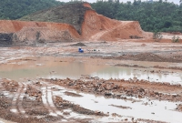 Lạng Sơn: Điều tra, làm rõ việc ngang nhiên khai thác tài nguyên đất rừng