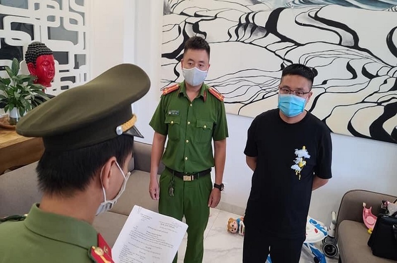 Đối tượng Jiang Fei, quốc tịch Trung Quốc, người đưa tiền nhờ Nguyễn Thị Kim Anh tổ chức cho người khác nhập cảnh trái phép vào Việt Nam - Ảnh: CA