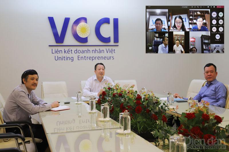 VCCI họp tổ công tác thúc đẩy chuyển đổi số sáng ngày 16/9