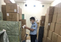 TP. Hồ Chí Minh: Phát hiện, tạm giữ gần 10.000 khẩu trang 3M nghi giả nhãn hiệu