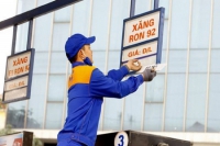 Giá xăng dầu tăng “phi mã” đe dọa đà phục hồi kinh tế