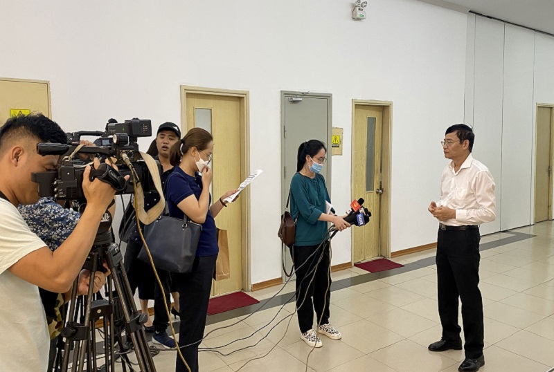 Luật sư Trương Thanh Đức - Giám đốc Công ty Luật TNHH ANVI, Trọng tài viên VIAC chia sẻ với báo chí bên hành lang sự kiện