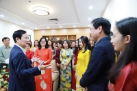 Lãnh đạo, Công đoàn VCCI thăm gặp chúc mừng 92 năm ngày Phụ nữ Việt Nam 20/10