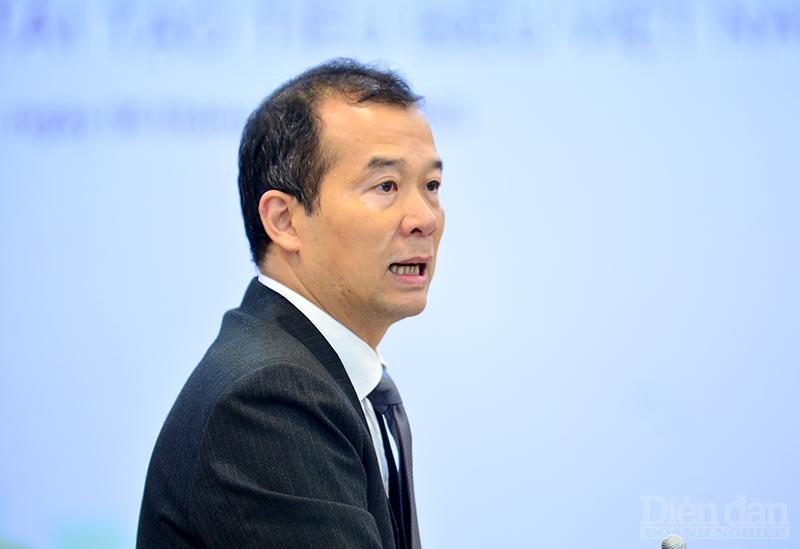 ông Phạm Văn Tấn - Phó Cục trưởng Cục Biến đổi khí hậu, Bộ Tài nguyên và Môi trường thông tin tại Diễn đàn