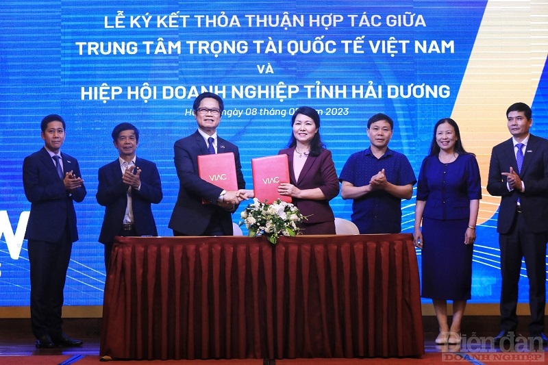 VIAC ký kết hợp đồng hợp tác với Hiệp hội Doanh nghiệp tỉnh Hải Dương
