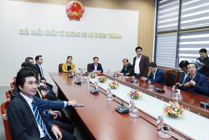 Đoàn công tác và lãnh đạo UBND tỉnh Lào Cai thăm và rà soát hoạt động tại Cửa khẩu quốc tế đường bộ số II Kim Thành