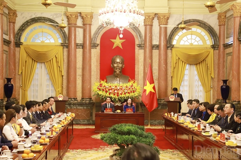 Quyền Chủ tịch nước Võ Thị Ánh Xuân đã gặp mặt, động viên đại biểu Hội Doanh nhân trẻ Việt Nam