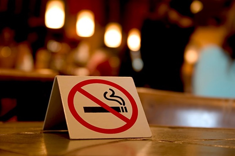 Nhìn vào thực tế của các nước trên thế giới, chuyên gia cho rằng, Việt Nam cần thay đổi cách tính thuế tiêu thụ đặc biệt với thuốc lá - Ảnh minh họa: ITN