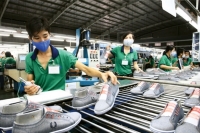 Gỡ "nút thắt" về nguyên phụ liệu cho ngành da giày
