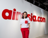 Cách AirAsia “bay ngược gió”!