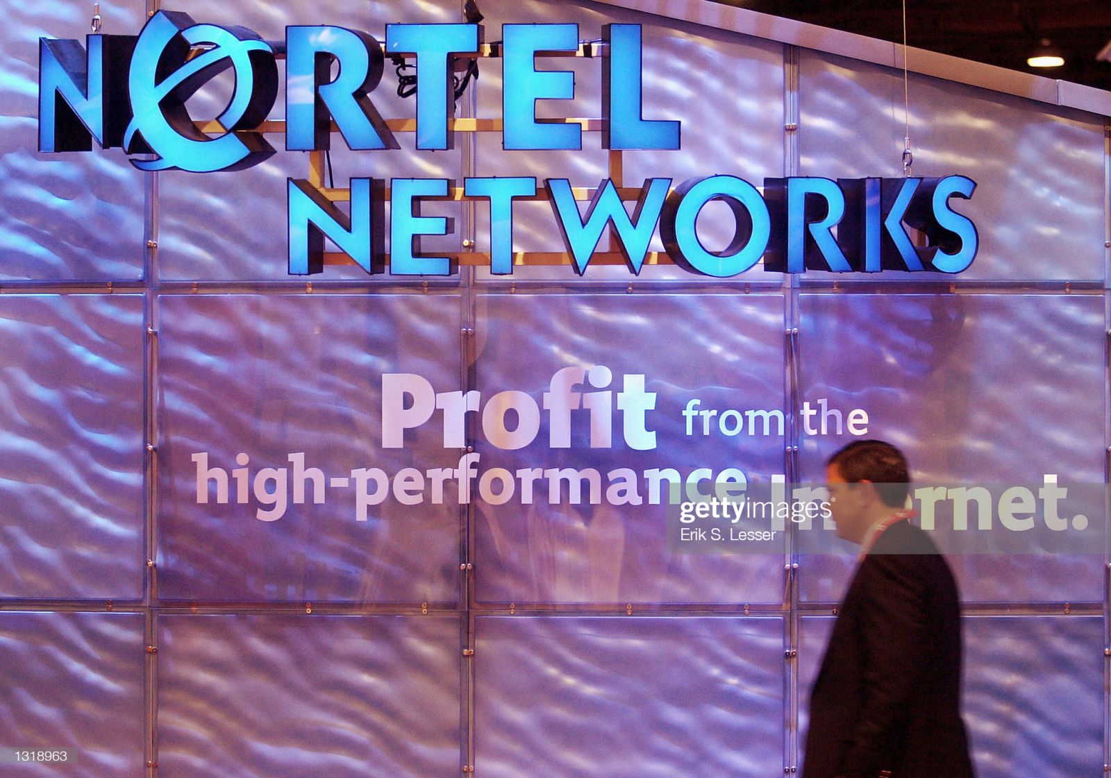Gian hàng Nortel Networks ngày 5 tháng 6 năm 2001 tại Trung tâm Đại hội Thế giới Georgia ở Atlanta, Mỹ.