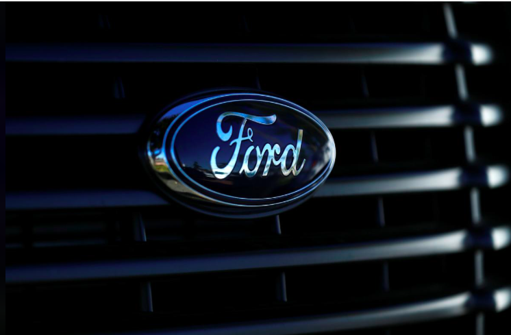 Ford cảnh báo rằng tình trạng thiếu chip có thể khiến hãng này thiệt hại khoảng 2,5 tỷ USD và khoảng 1,1 triệu xe vào năm 2021.