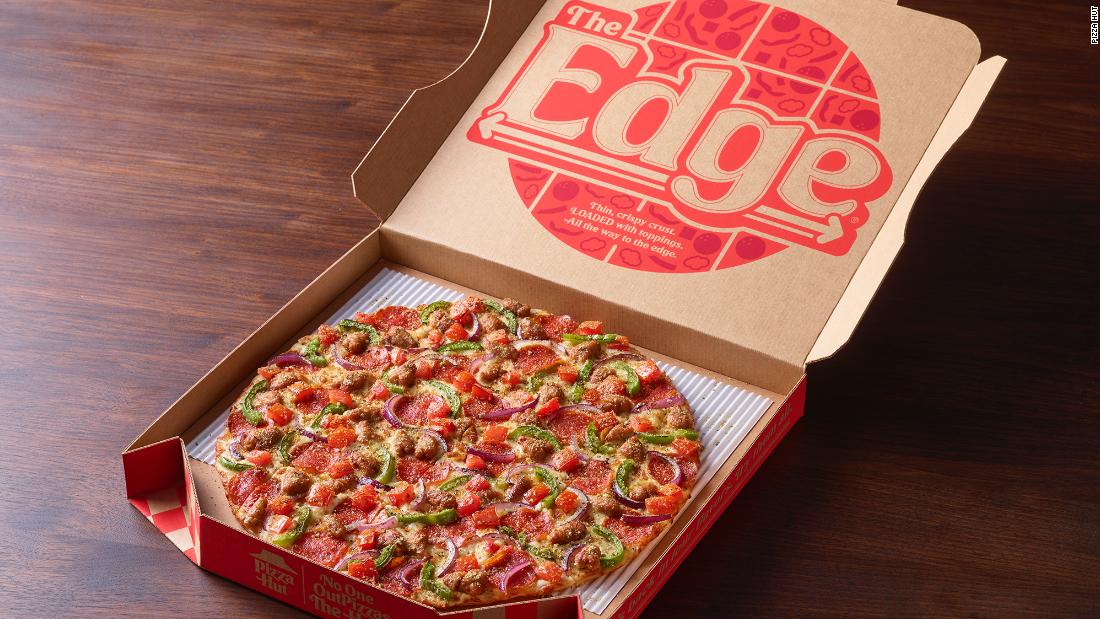 The Edge được Pizza Hut cho ra mắt lần đầu tiên vào năm 1997.