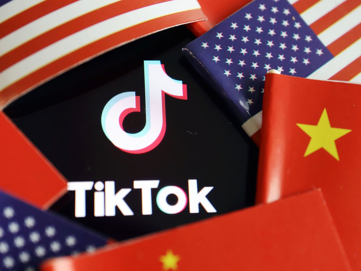 Tổng thống Mỹ Joe Biden đã thu hồi một loạt lệnh cấm TikTok, WeChat.