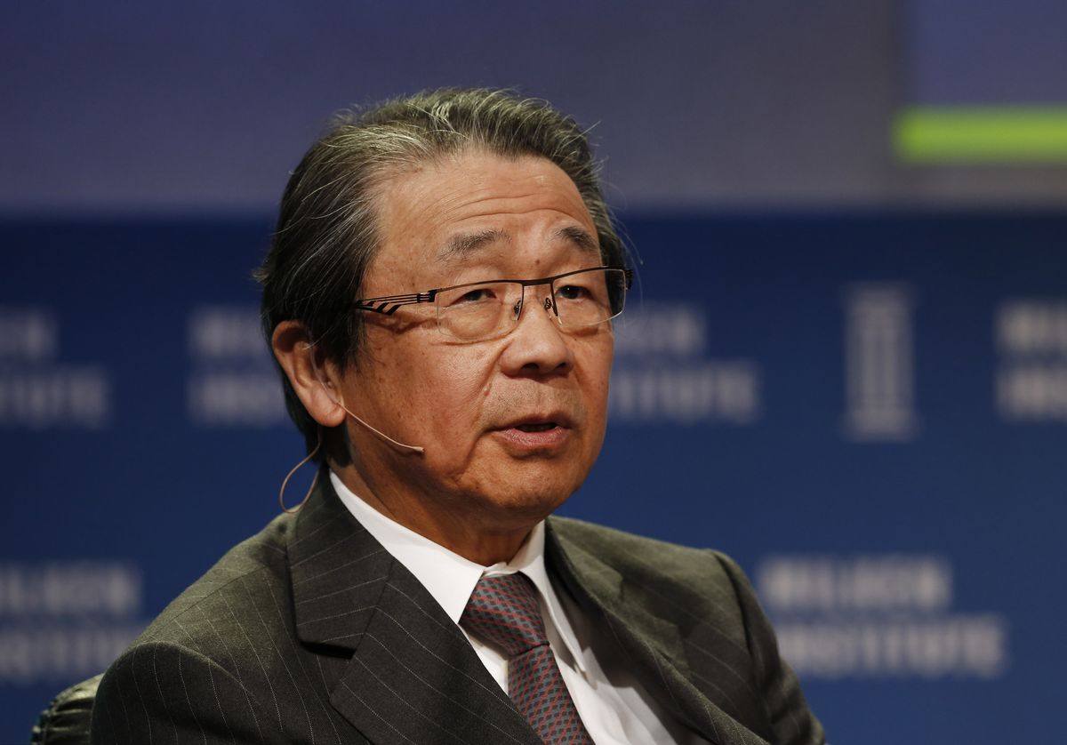 Chủ tịch Hội đồng quản trị Osamu Nagayama của Toshiba bị phế truất.