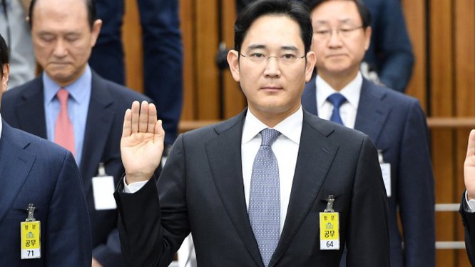 Phó Chủ tịch Samsung Electronics, Lee Jae-yong.