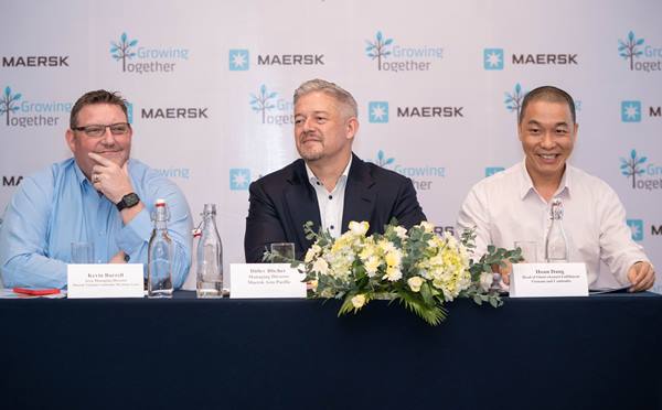 Mới đây, Maersk đã mua lại LF Logistics, một công ty hậu cần theo hợp đồng có trụ sở tại Hồng Kông.