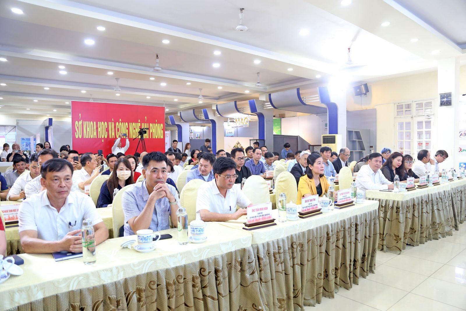 Phiên kết nối cung cầu công nghệ giữa các tổ chức, doanh nghiệp Việt Nam và Đài Loan (Trung Quốc).