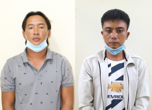 Phan Sinh Thành (trái) cùng Ngô Mạnh Linh vừa bị khởi tố về hành vi cưỡng đoạt tài sản
