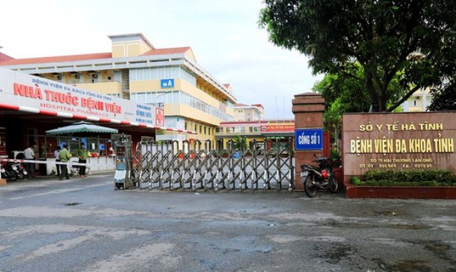 Bệnh viện Đa khoa tỉnh Hà Tĩnh và Trung tâm kiểm soát bệnh tật tỉnh Hà Tĩnh là hai đơn vị mua thiết bị kit test COVID-19 của Công ty cổ phần công nghệ Việt Á