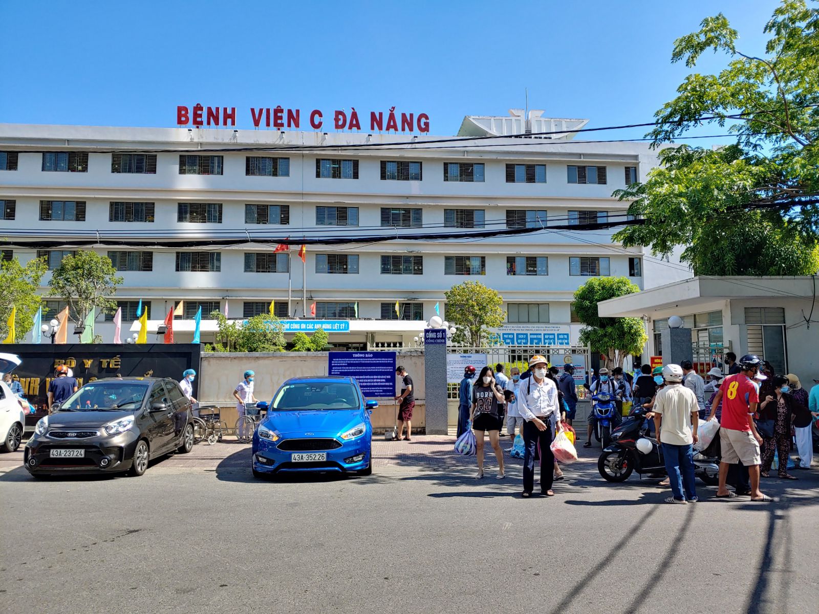 Bệnh viện C Đà Nẵng được mở phong tỏa trước đó.