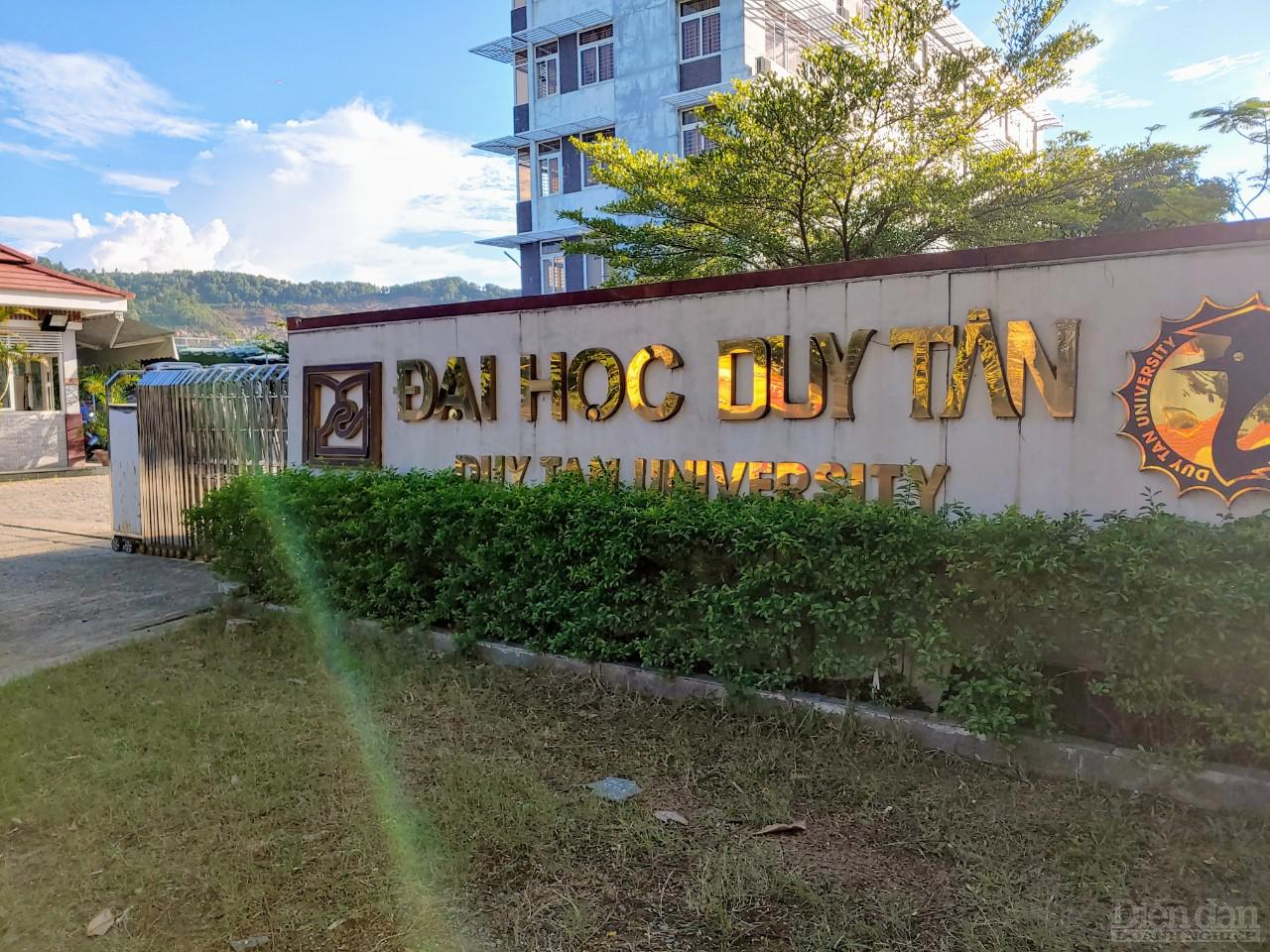 Trường đại học Duy Tân đã dùng truyền thông 