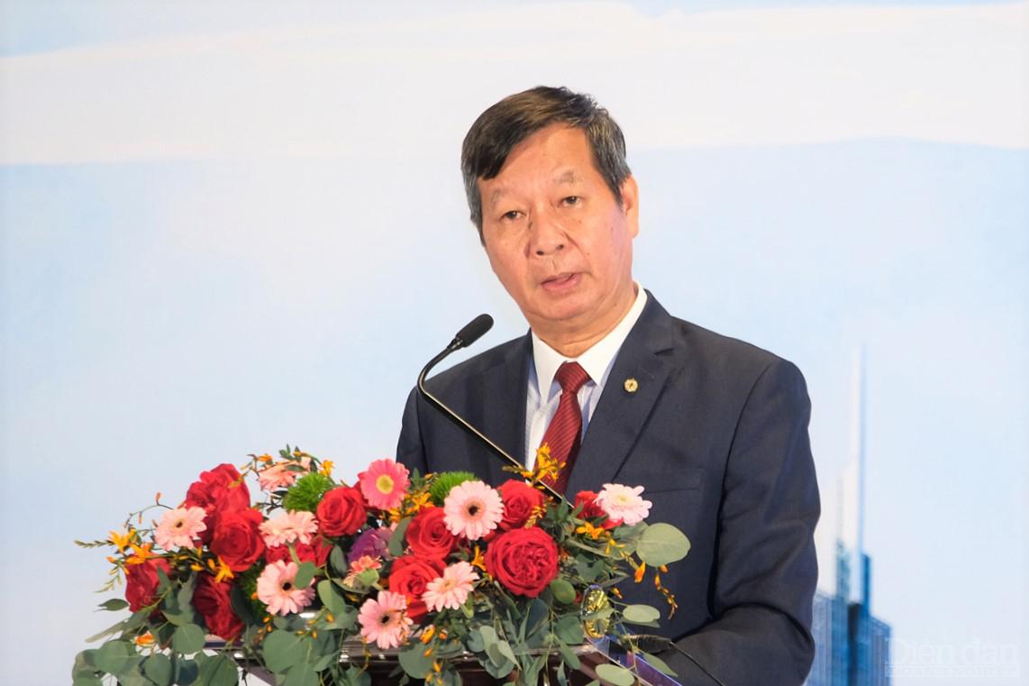 Ông Lê Khắc Hiệp - Phó chủ tịch Tập đoàn Vingroup cho rằng chuyển đổi số sẽ tạo ra cơ hội giúp doanh nghiệp xoay trục sản phẩm.