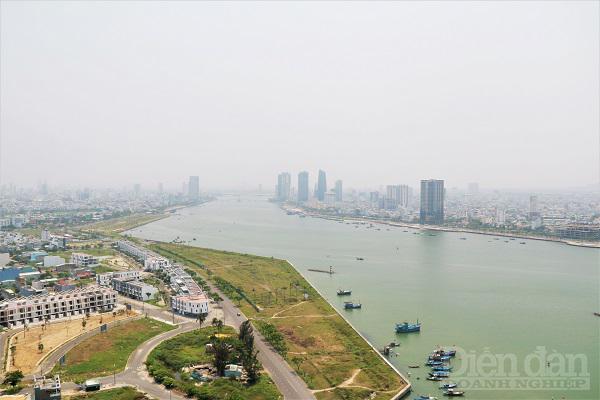 Theo các chuyên gia, nếu TP Đà Nẵng giữ nguyên các dự án lấn sông Hàn thì hệ lụy sẽ sớm đến trong thời gian tới.
