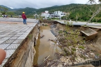 Đà Nẵng: Nhiều nơi bị sạt lở, ngập úng nặng sau mưa lớn