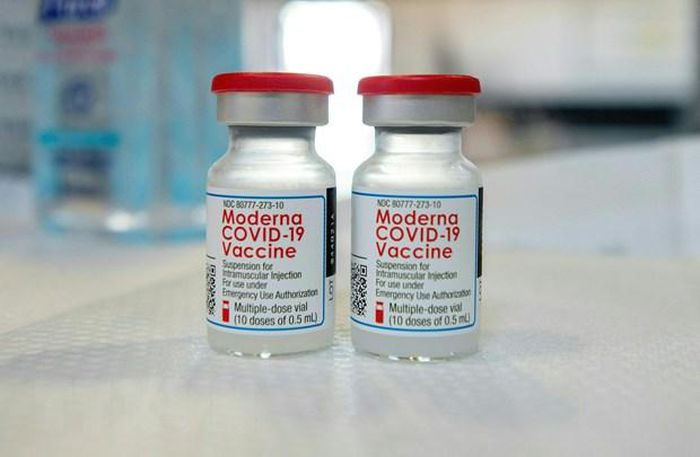 Vaccine ngừa COVID-19 của Moderna. 