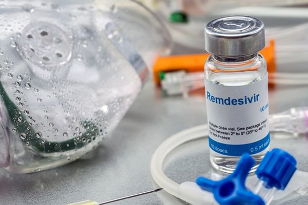 Remdesivir là thuốc tiêm tĩnh mạch, trong một quy trình sử dụng nghiêm ngặt cho những bệnh nhân nhiễm Covid-19 tương đối nặng hoặc tiến triển.