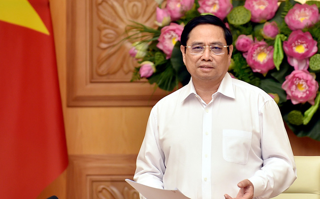 Thủ tướng Phạm Minh Chính nhấn mạnh, không thể sử dụng biện pháp cách ly, phong tỏa mãi được vì khó khăn cho nhân dân và nền kinh tế là rất lớn.