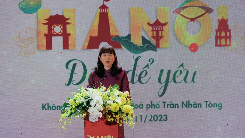 Giám đốc Sở Du lịch Hà Nội Đặng Hương Giang tại buổi lễ khai mạc 