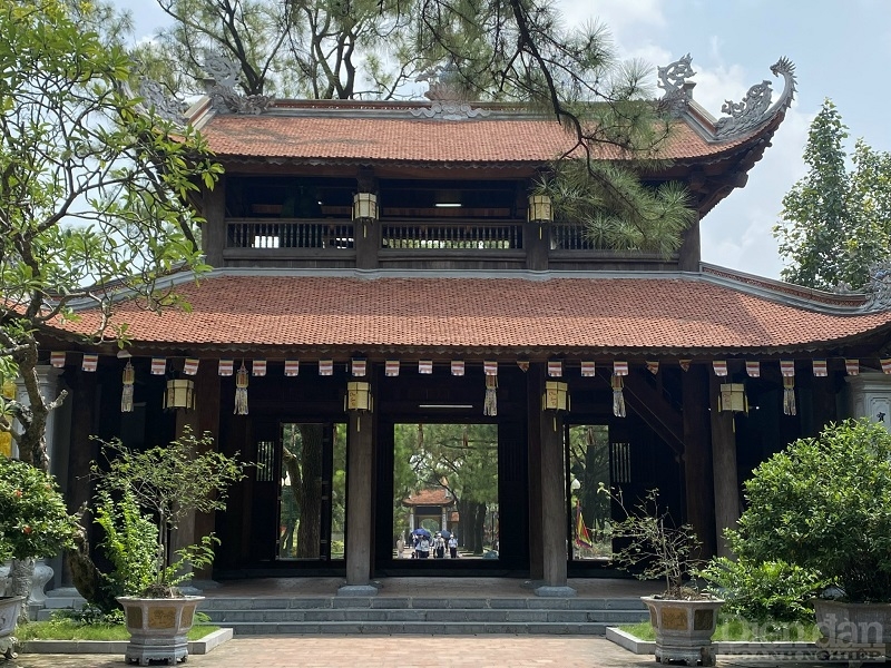 Quần thể di tích Côn Sơn - Kiếp Bạc thu hút khách du lịch bởi những công trình mang dấu ấn lịch sử của dân tộc