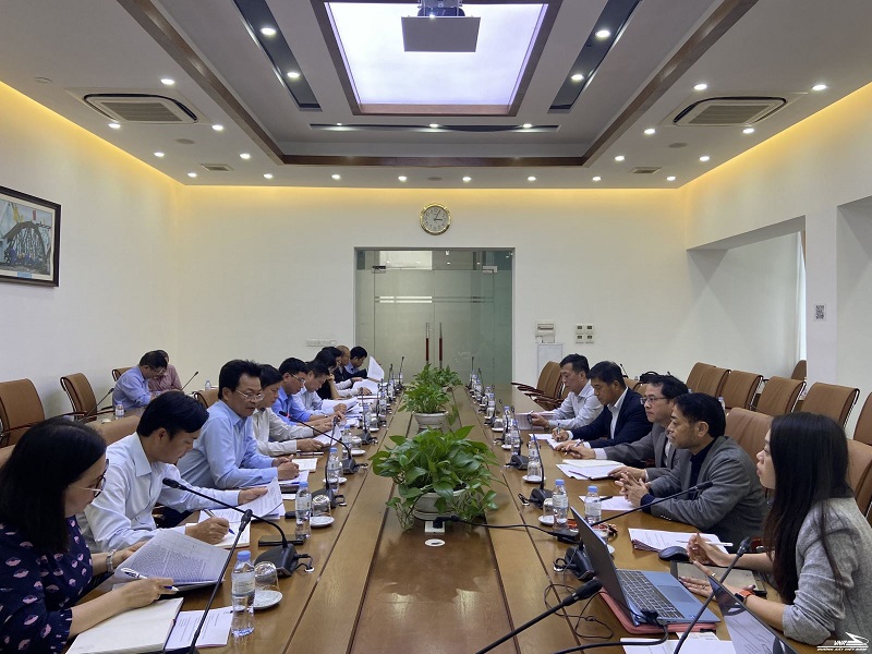 Tổng công ty Đường sắt Việt Nam và Công ty Nippon Koei bàn phương án nâng cấp tuyến đường sắt Hà Nội - Hải Phòng