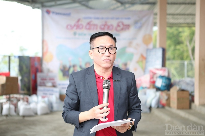 Ông Nguyễn Nam Phương – Phó Giám đốc Vietravel Hải Phòng chia sẻ tại chương trình 