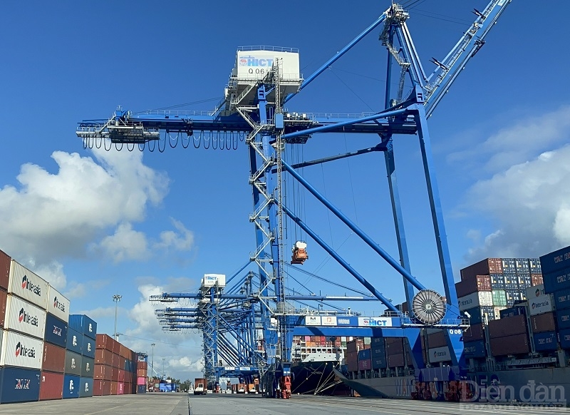 Hoạt động vận chuyển hàng hoá xuất nhập khẩu tại Hải Phòng