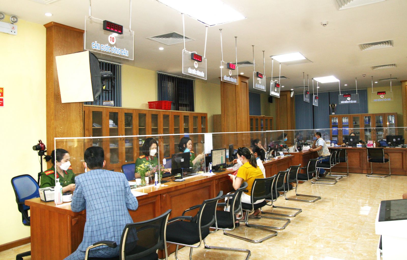 Trung tâm Phục vụ hành chính công tỉnh Vĩnh Phúc (Ảnh: Kim Dung)