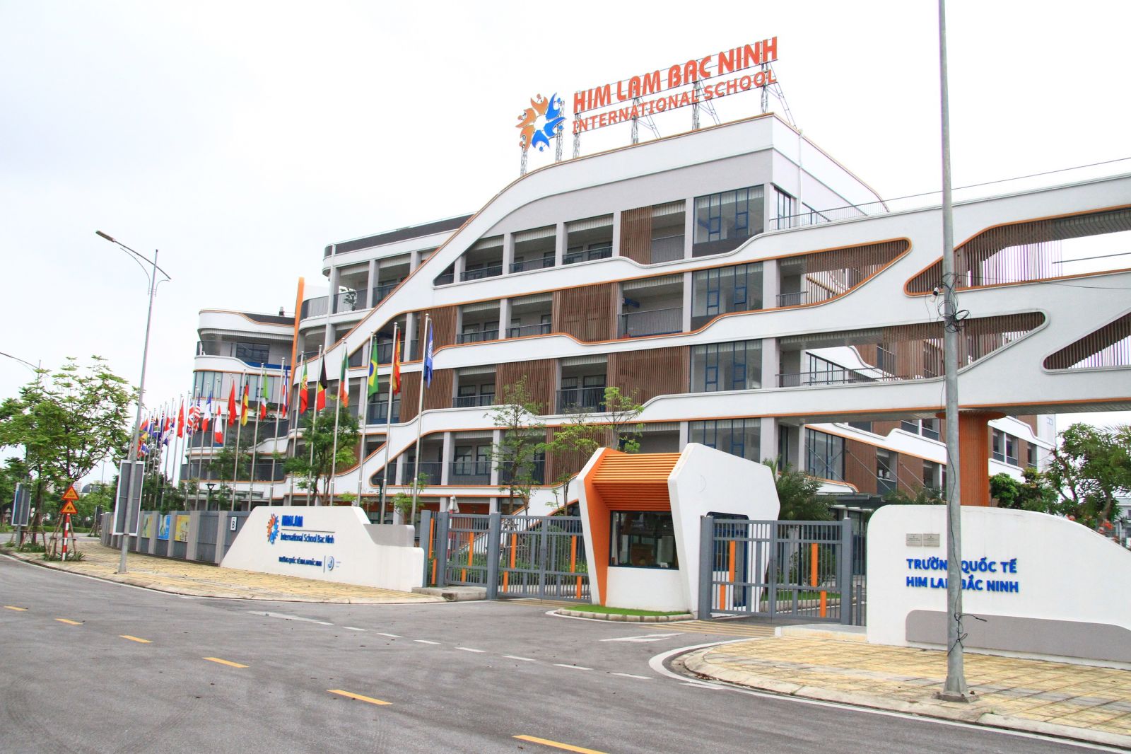 Trường quốc tế Him Lam Bắc Ninh trên địa bàn phường Vân Dương, TP Bắc Ninh