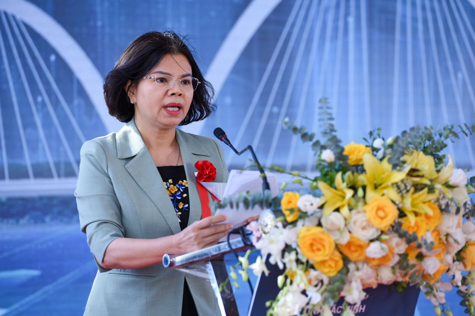 Chủ tịch UBND tỉnh Bắc Ninh Nguyễn Hương Giang phát biểu tại buổi lễ