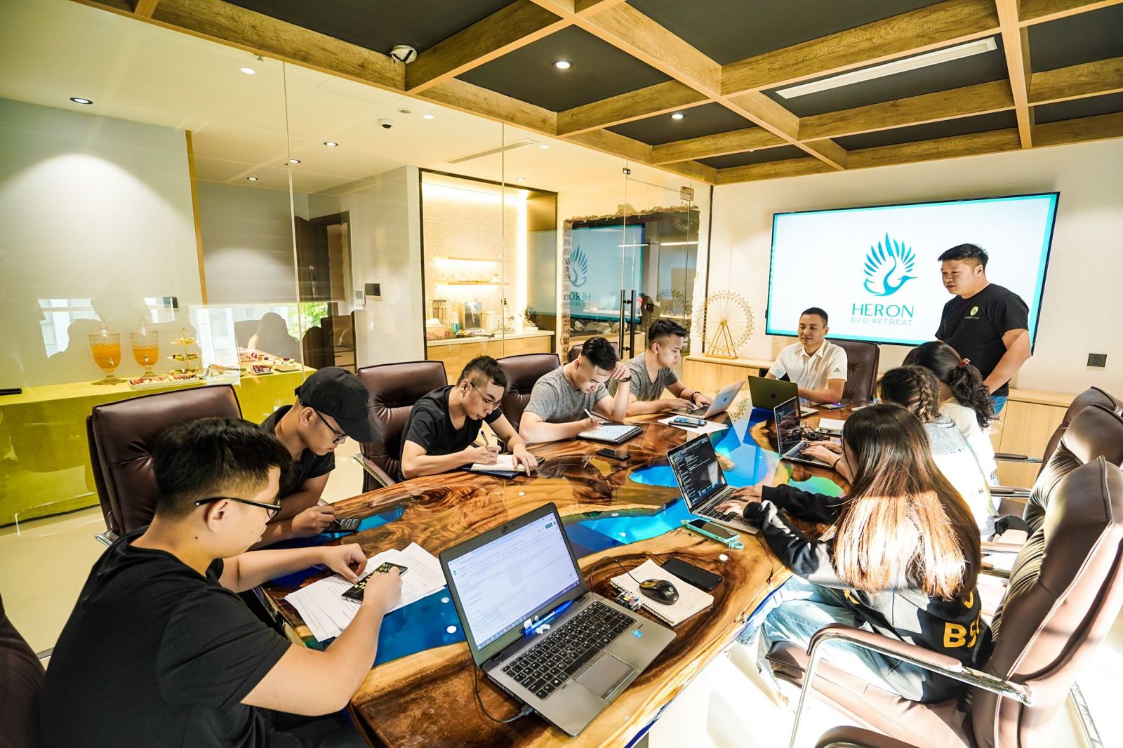 Các doanh nghiệp khởi nghiệp tại Việt Nam đang phát triển web 3.0 