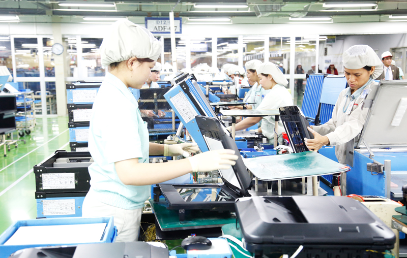 Dây chuyền sản xuất tại công ty Canon Việt Nam, khu công nghiệp Thăng Long, Hà Nội