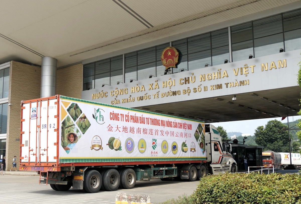 Việt Nam có nhiều lợi thế logistic gần để xuất khẩu hàng hoá sang Trung Quốc qua đường bộ